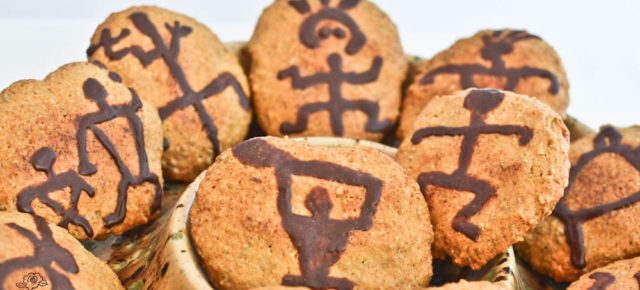 Hawaiian Petroglyph Cookies